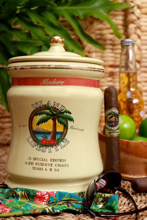 Island Lifestyle Aged Reserve Maduro Cigars